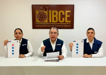 Conferencia de prensa del gerente general del IBCE, Gary Rodríguez