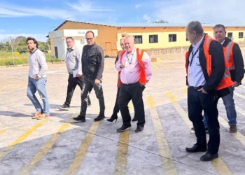 Inspección técnica a las instalaciones del aeropuerto. Foto: Naabol