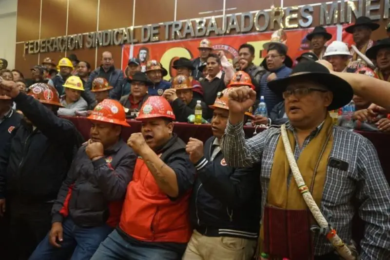 Dirigentes de la Central Obrera Boliviana. FOTO: RRSS