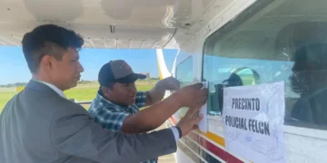 Se precintó una avioneta/Fiscalía General