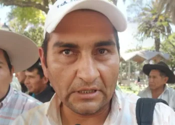 Los dirigentes se encuentra divididos/RRSS