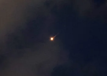 Irán lanzó varios misiles a territorio israelí/AFP