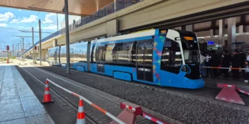 Un vagón de la Línea Celeste del Tren Metropolitano. FOTO: Mi Tren