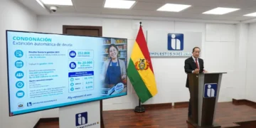 Jorge Zogbi explica los alcances de la ley en rueda de prensa. Foto: APG