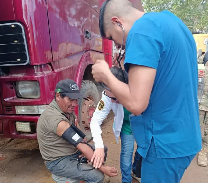 Los conductores recibieron atención/Armada en acción