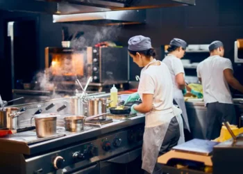 Los negocios gastronómicos enfrentan una severa crisis. Foto: Restaurantes X