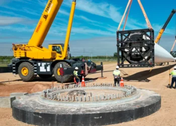 Trabajos de construcción en el Parque Eólico Warnes II. Foto: ENDE